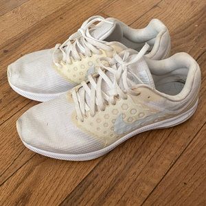 Nike Down Shifter